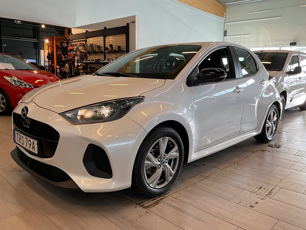 Mazda 2 Hybrid Exclusive-Line 2024 Automat