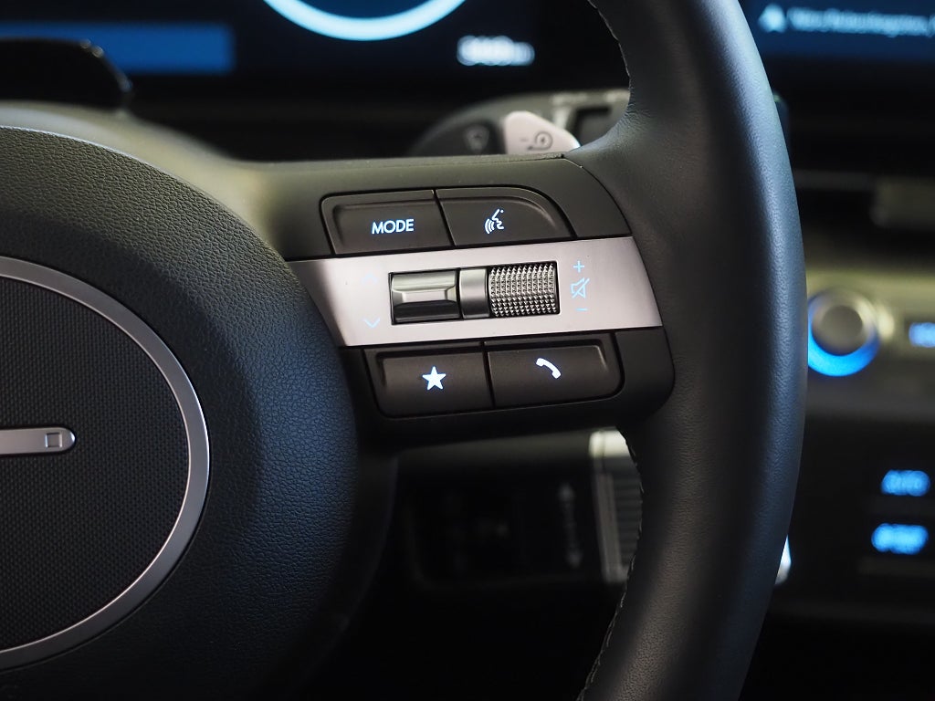Hyundai Kona Electric Standard Range 48.4kWh Essential Kamera Navi