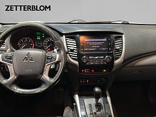 Transportbil - Flak Mitsubishi L200 10 av 17