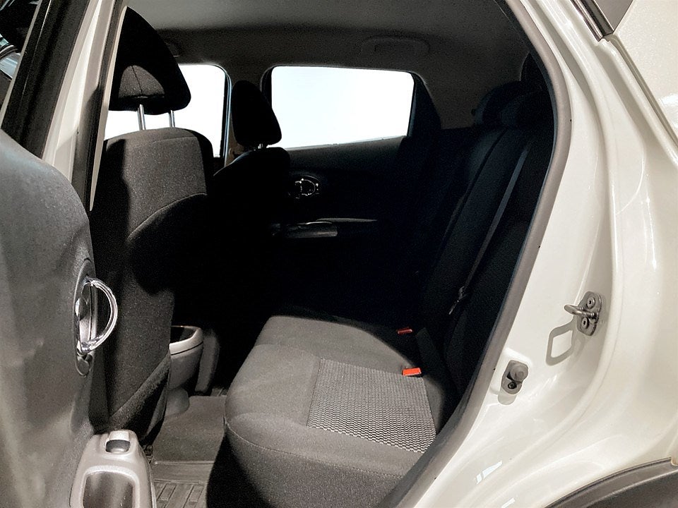 Bild på Nissan Juke Acenta Connect 1.2 DIG-T 115hk - NAVI, FARTHÅLLARE