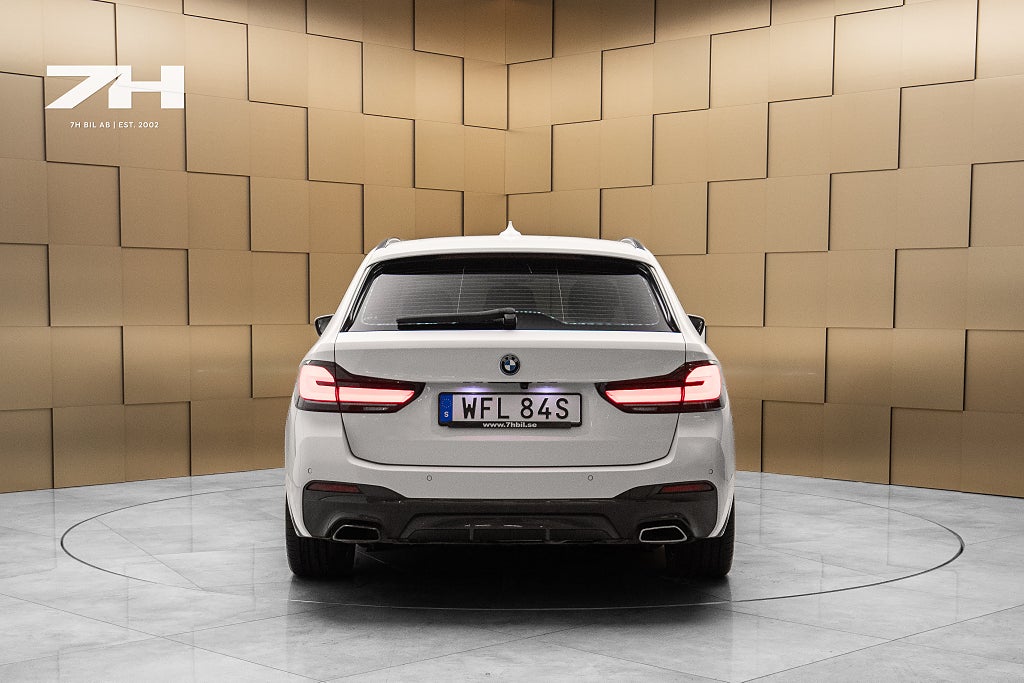 BMW 530e xDrive Touring M Sport Kamera Dragkrok Navi
