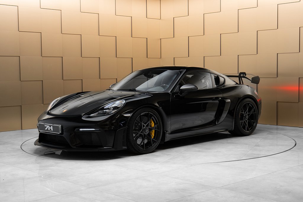 Porsche 718 Cayman GT4 RS / Weissach / PCCB