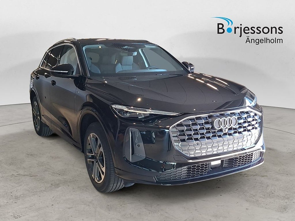 Audi Q5 SUV E-HYBRID QUATTRO 220 KW S TRONIC