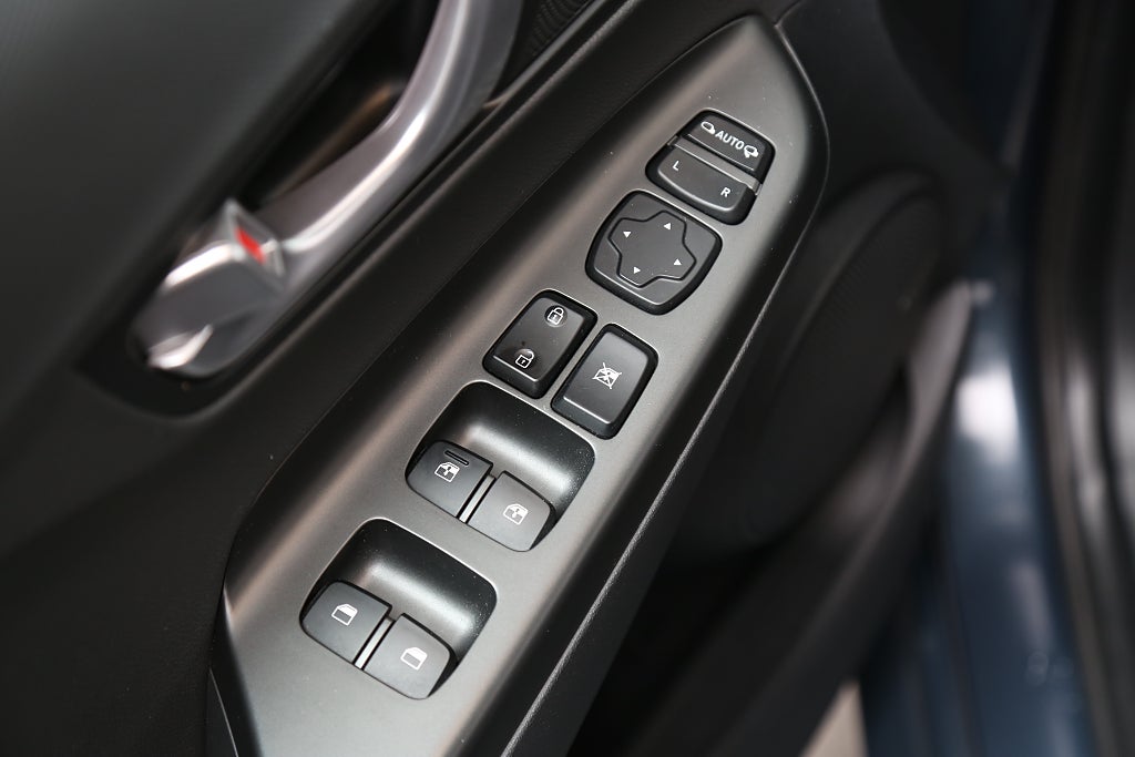 Hyundai Kona 64 kWh Essential 204hk Navi KRELL Dragkrok 2021