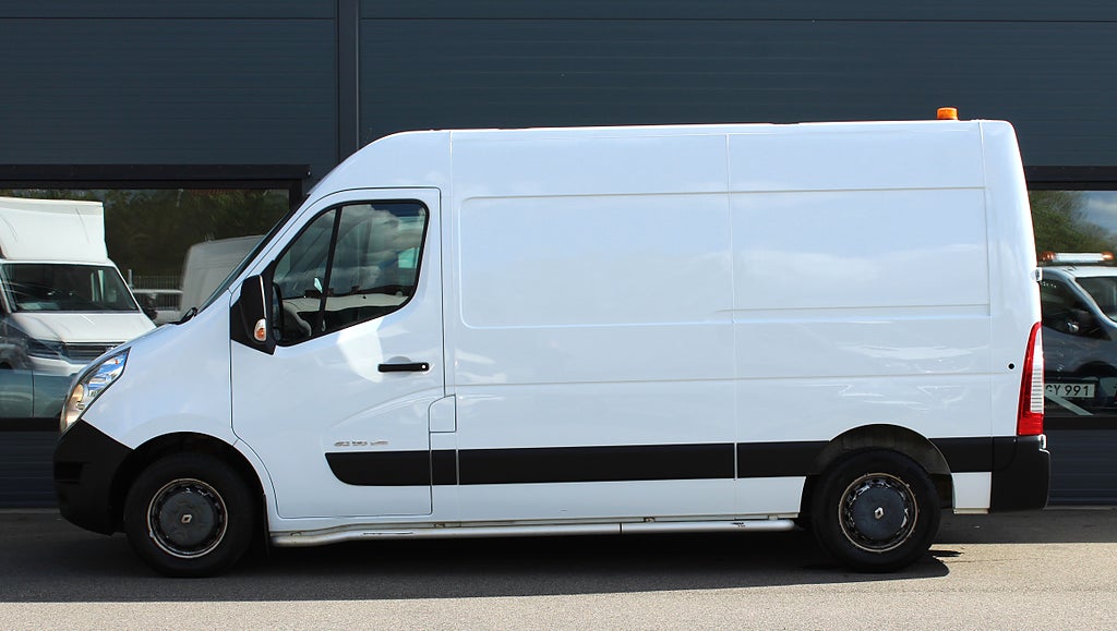 Renault master 3.5 T 2.3 dCi, Värmare, Drag, Inredning, 3,99% Ränta