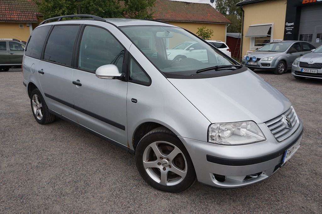 Volkswagen Sharan 2.0 TDI Nybes