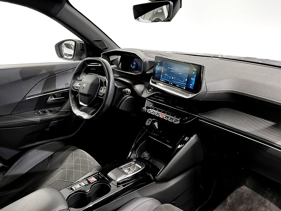 Bild på Peugeot E-2008 GT Pack 50kWh 136hk Aut B-KAMERA CARPLAY