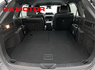 SUV Mazda CX-80 17 av 22