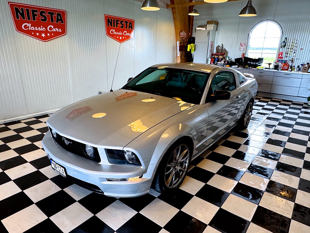 Ford Mustang GT 