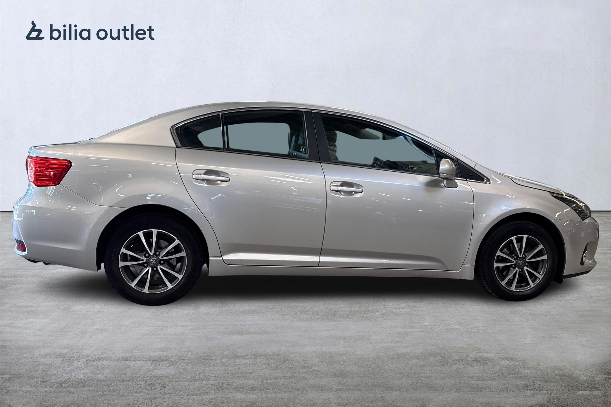 Toyota Avensis 2015, bild 5/10