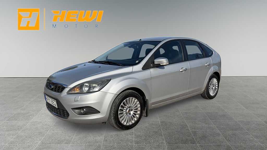 Ford Focus 5-dörrars 1.8 Titanium|Farthållare|S&V-hjul|