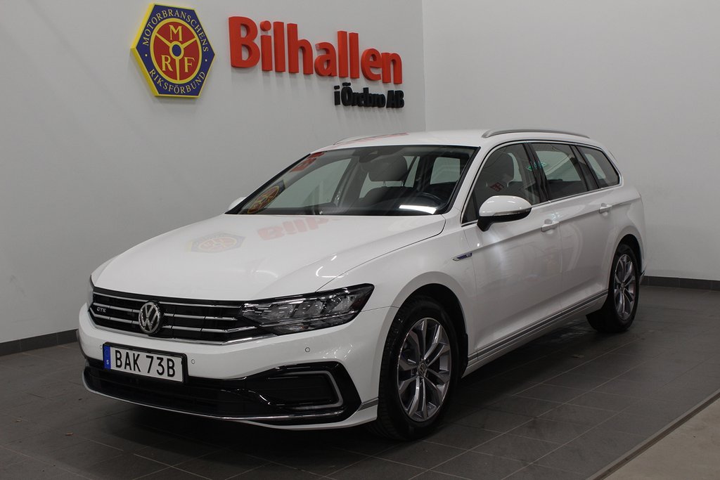 Volkswagen Passat Sportscombi GTE 1.4 TSI Navi Drag Kamera