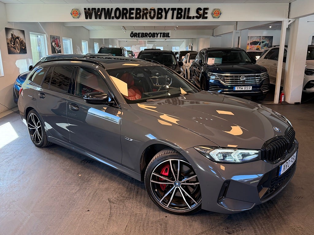 BMW 330e xDrive Touring M Sport Pro HUD Pano Drag Kolfiber UNIK