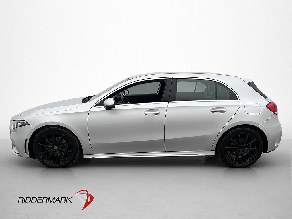 Mercedes-Benz A180 136hk AMG Sport Kamera Halvskinn MOMS