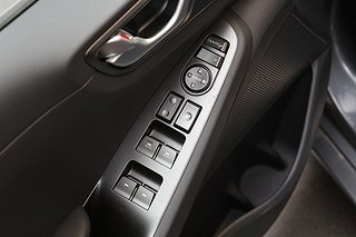 Halvkombi Hyundai IONIQ 14 av 24