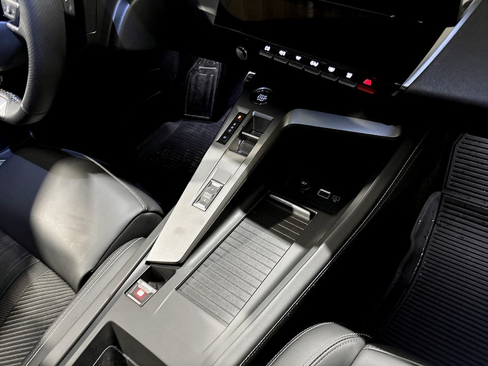 Bild på Peugeot 308 SW GT 1.2 PT 130hk Aut - 360, CARPLAY