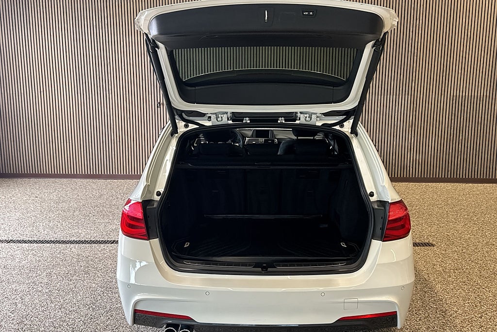 BMW 320D xDrive Touring Steptronic M Sport