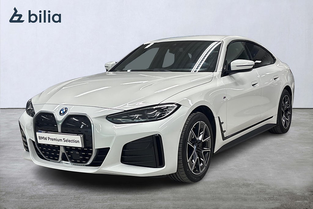 BMW i4 eDrive 40 Gran Coupé M-Sport| Tonade rutor | Backkamera