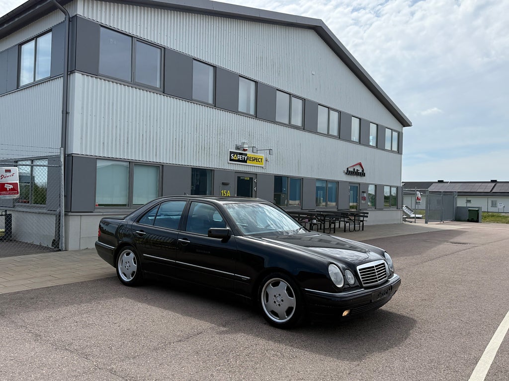 Mercedes-Benz E 430 Automatisk, 5-trinn, 279hk, 1999