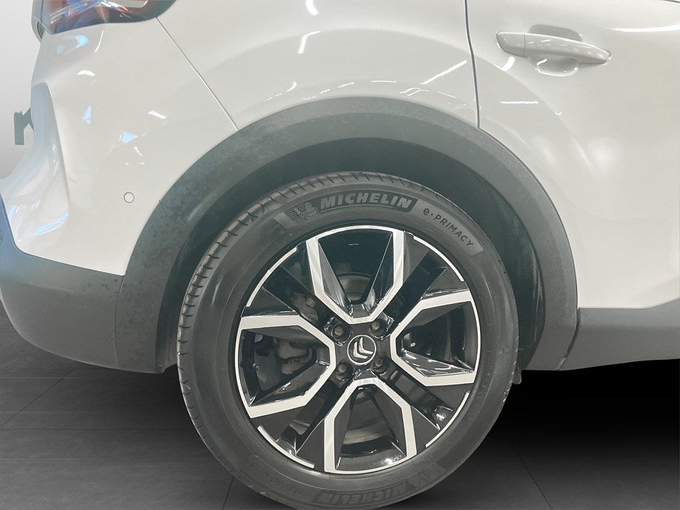 Bild på Citroën e-C4 Shine 50kWh 136hk Aut - B-KAMERA,CARPLAY,RATTVÄRME