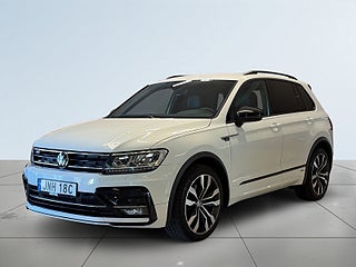 Volkswagen Tiguan 2.0 TSI 4Motion R-Line Värmare Drag Bkamera S&V – bild 16