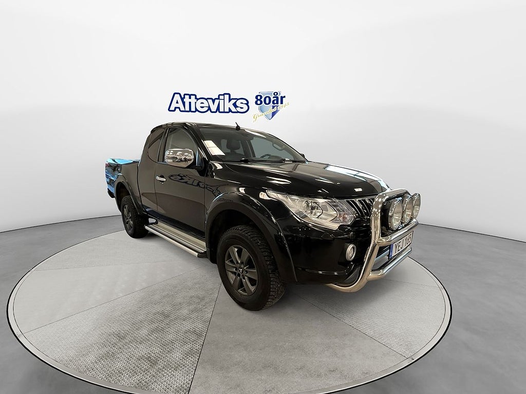 Mitsubishi L200 Club Cab 181hk *Dragkrok/Backkamera*