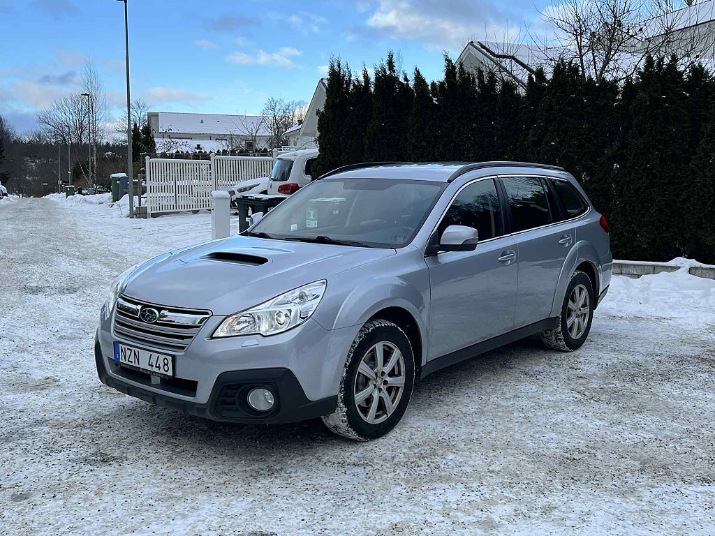 Subaru Outback 2.0 4WD Lineartronic, Business, låga mil, 2 brukare 