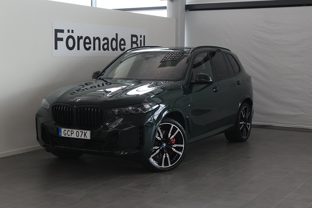 BMW X5 xDrive50e M Sport Individualfärg H/K Komfort Acess