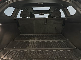 Volvo XC60 D4 AWD Classic Momentum Drag Pvärm Pano Kamera GPS SoV – bild 12