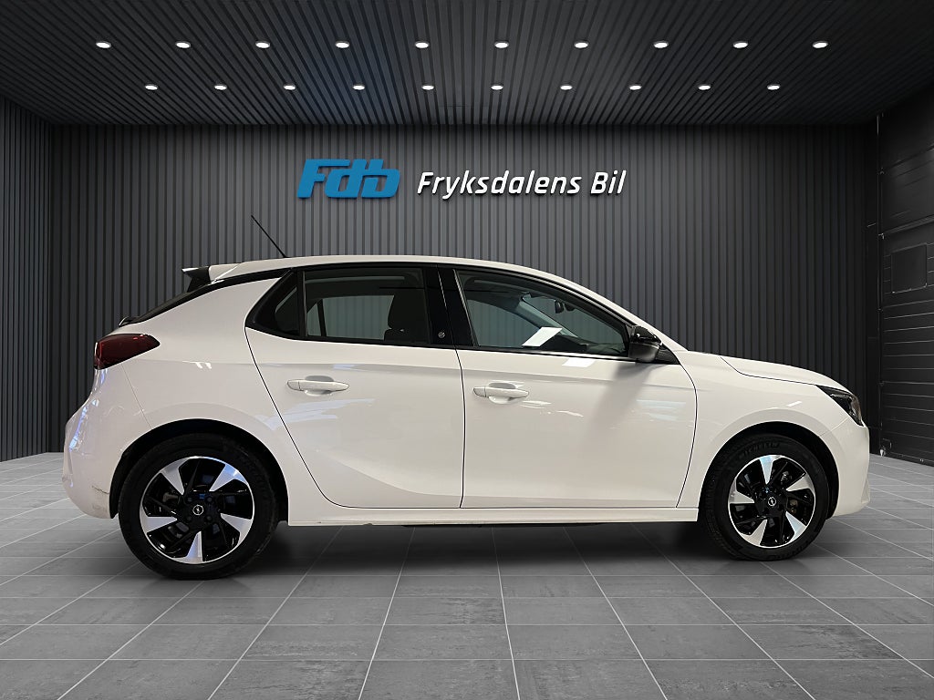 Opel Corsa 2022 - miniatyr 7