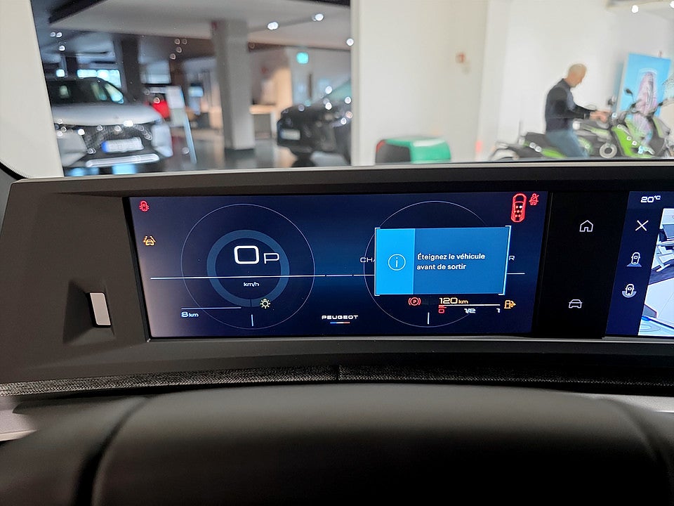 Bild på Peugeot 5008 Allure Hybrid 136hk - DEMO