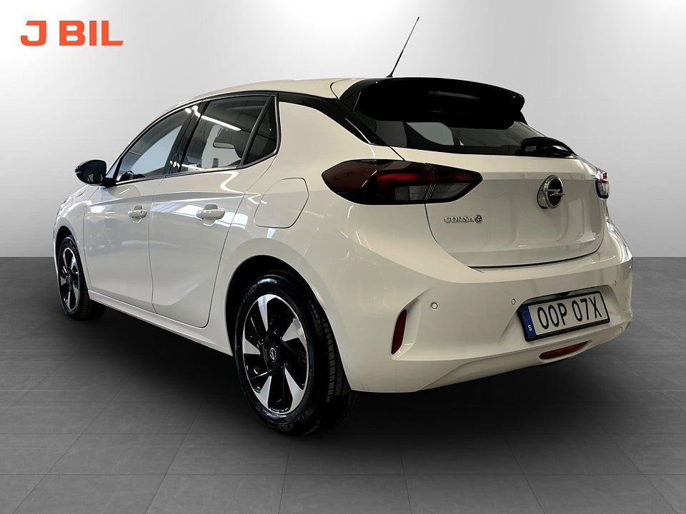 Bild på Opel Corsa-e D&T 50kWh 136hk Aut B-KAMERA CARPLAY