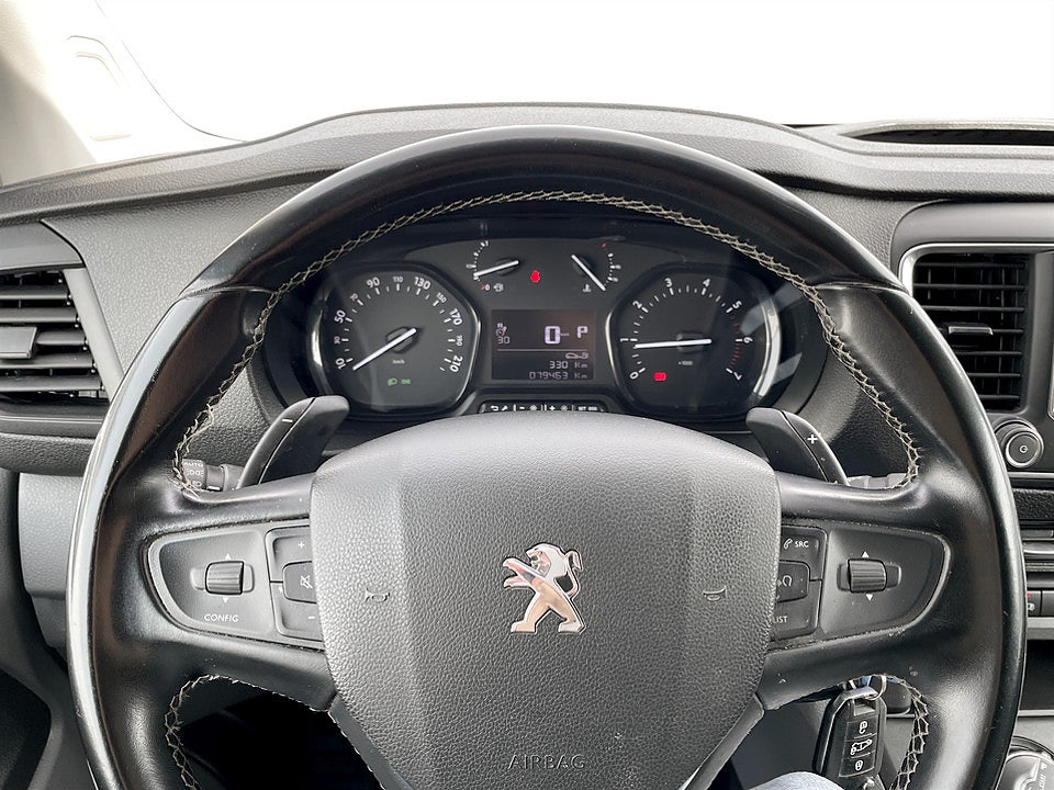 Bild på Peugeot Expert PRO+ 2.0 BHDi 145hk Aut L2 B-KAMERA DRAG