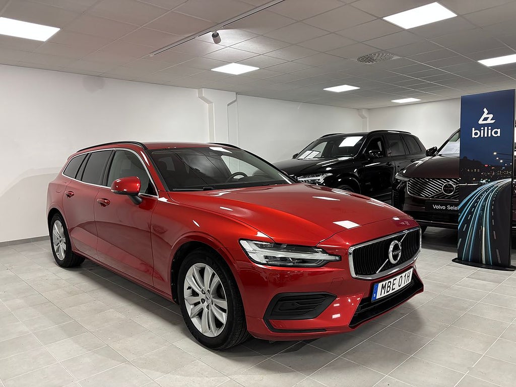 Volvo V60 B4 II Bensin MomAdv Navi Pro Edition Drag