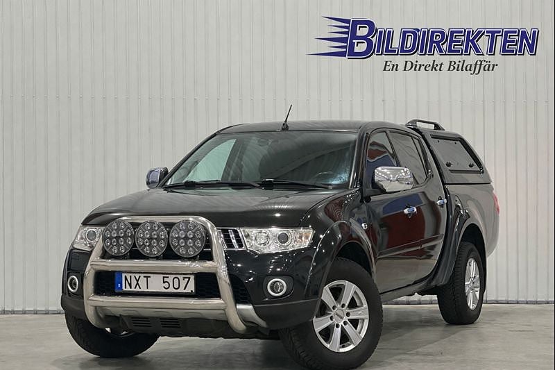 Mitsubishi L200 Dubbelhytt 2.5 4x4 DRAG KÅPA SKINN NY-KAMREM 178HK