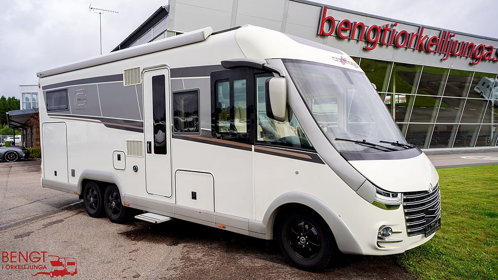 Carthago Chic E-Line I 50 DA | Mercedes | Hydrauliska stödben