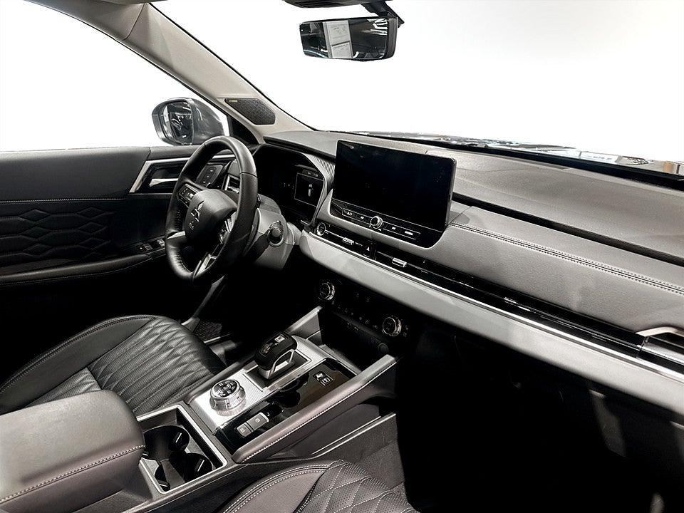 Bild på Mitsubishi Outlander Instyle PHEV 306hk Aut 4WD B-KAMERA DRAG