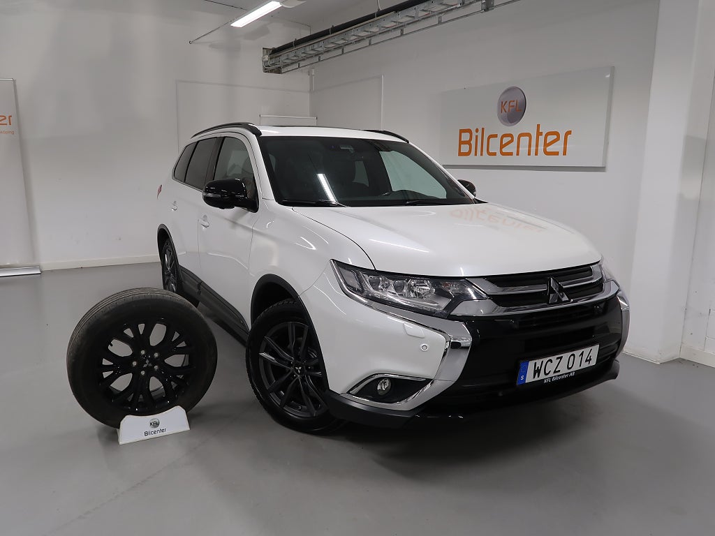 Mitsubishi Outlander *KFL 10 år 2,99%* 2.2 Di-D 4WD Onyx 7-sits V-Däck ingår 360°-Ski