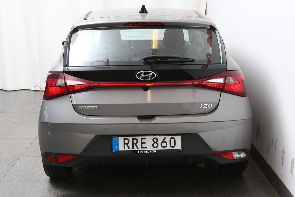 Hyundai i20 1,0 T-GDI 100hk Essential Aut 5D Motorvärmare 2022