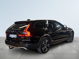 Volvo V90 Cross Country D4 AWD Geartronic Advanced SE lll Drag/P-Värm/S&V-Däck – bild 6