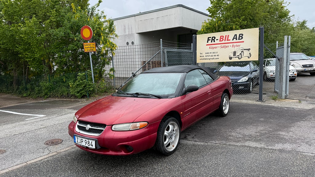 Chrysler Stratus Cabriolet 2.5 V6 Bilen EJ besiktigas 0% Ränta,