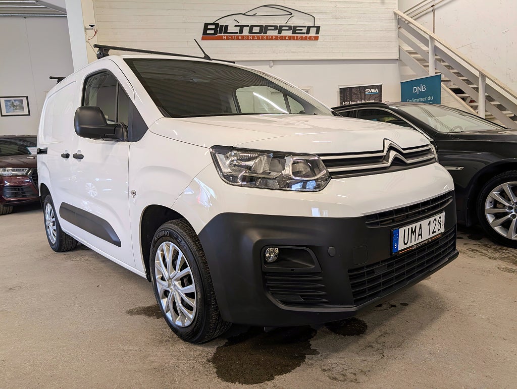 Citroën Berlingo 1,5 BlueHDI / D-värmare / Navi / P-sensorer / 3 sits