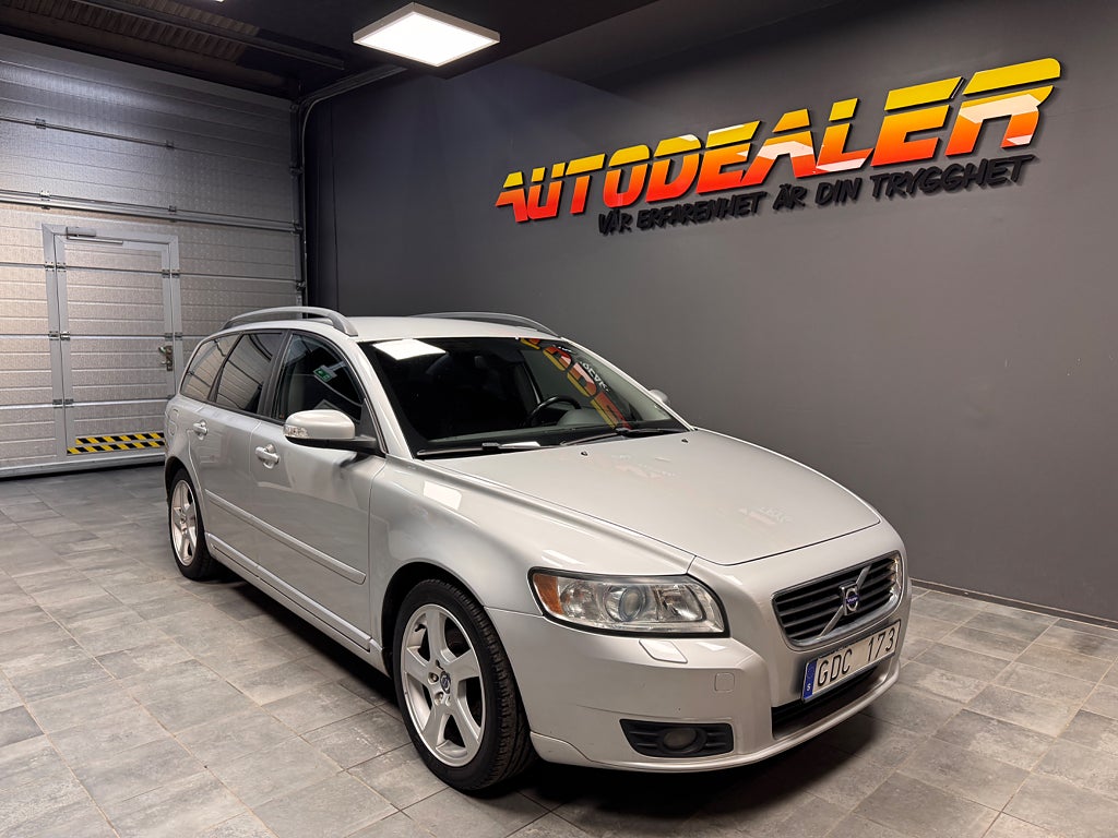Volvo V50 2.4 Momentum 170hk