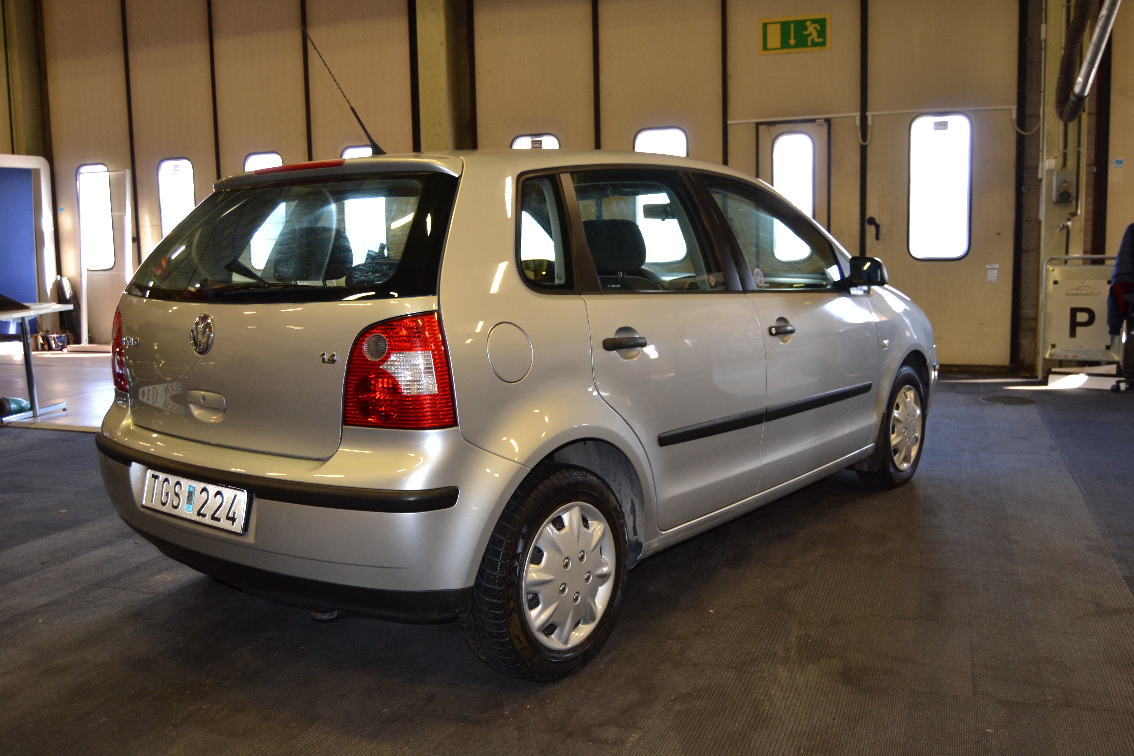 Volkswagen Polo 2002, bild 3/37