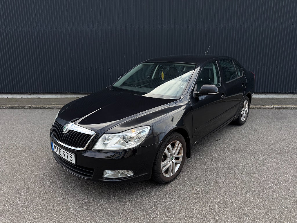 Skoda Octavia 1.6 TDI Elegance | 1 Ägare | Full servad | 1.95% | SoV