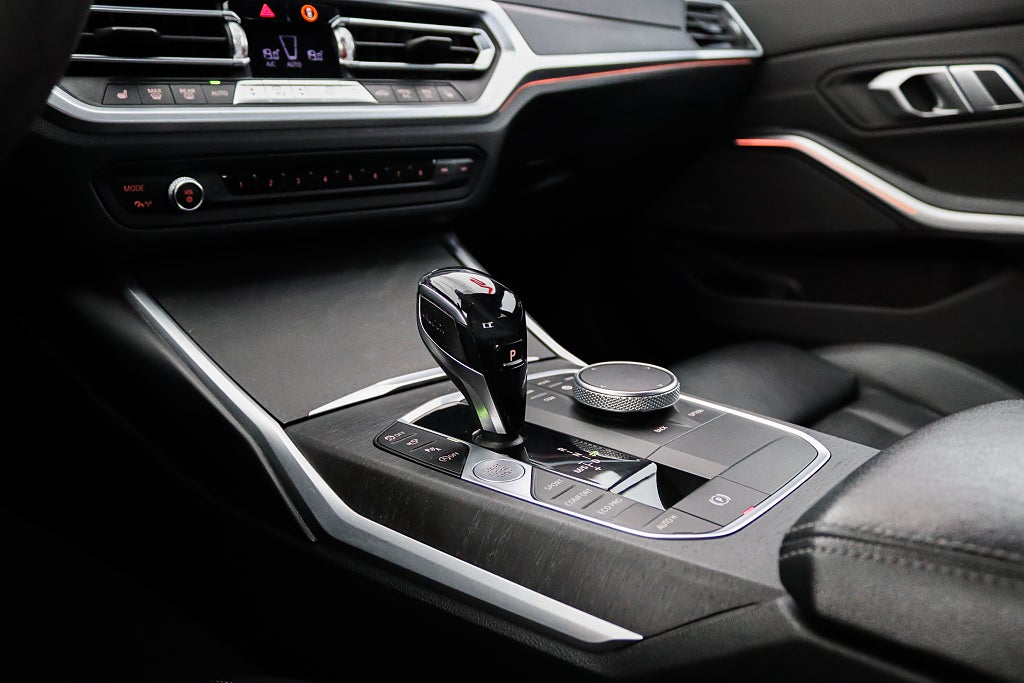BMW 320D xDrive M Sport Innovation HuD H/K 360° Nyservad