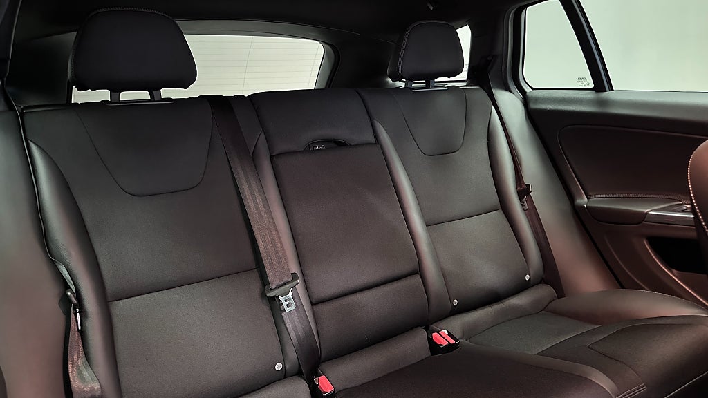 Volvo V60 Cross Country 2016 - miniatyr 8