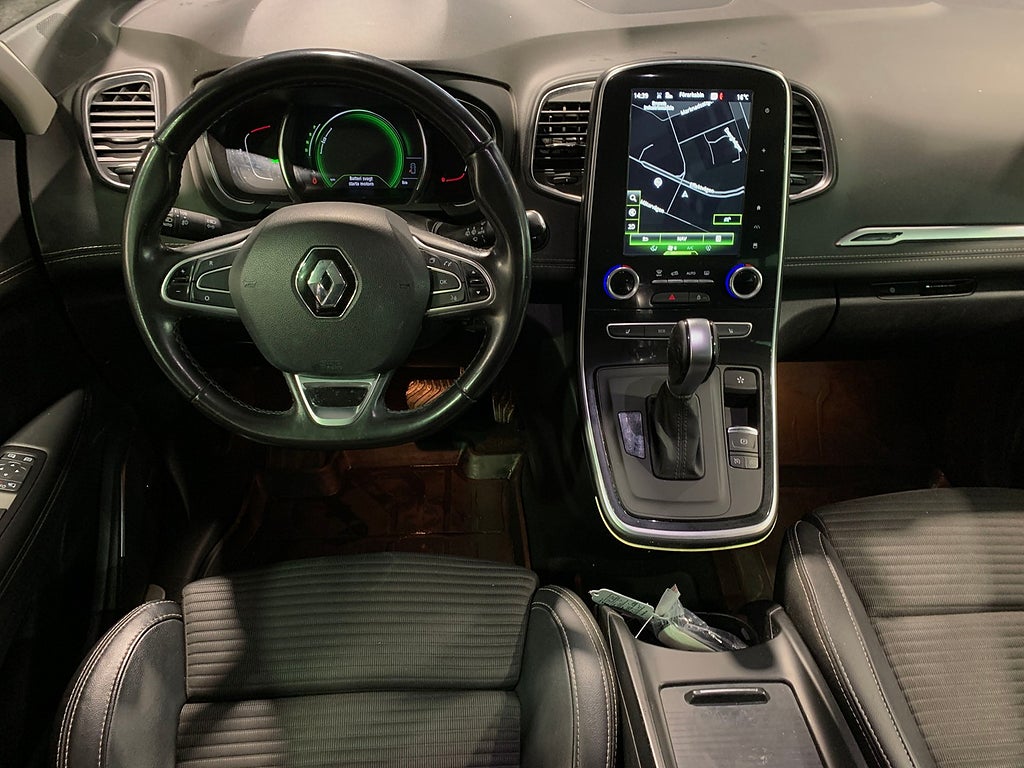 Renault Grand Scénic 1.5 dCi EDC 110hk | BOSE Edt | Drag | 7-sits | M-Värm