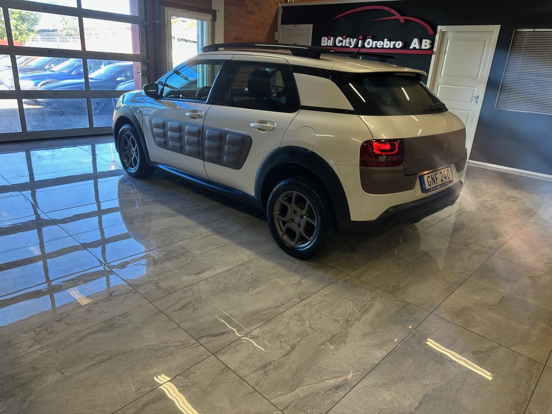 Citroen C4 Cactus 2015, bild 4/52
