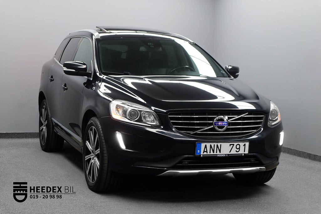 Volvo XC60 D4 AWD Summum Business Edition Pro Pano Drag 1-ägare